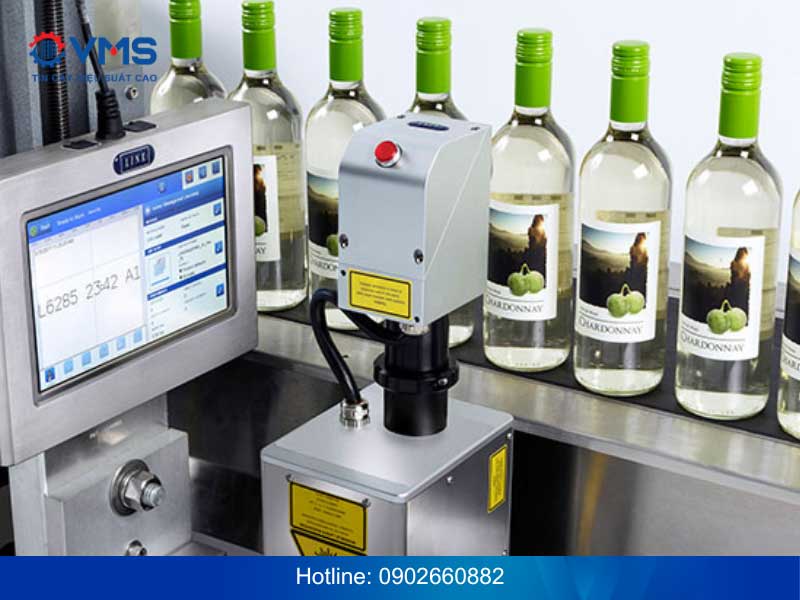 Máy khắc Laser
